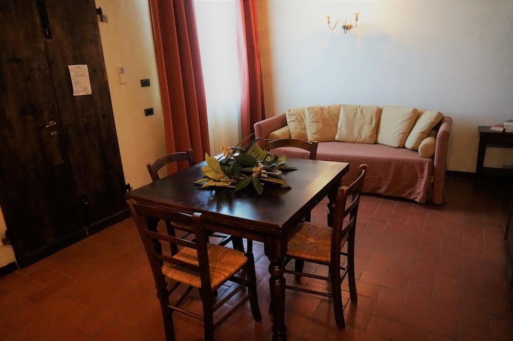 Agriturismo Antico Borgo Poggitazzi Terranuova Bracciolini Exterior foto